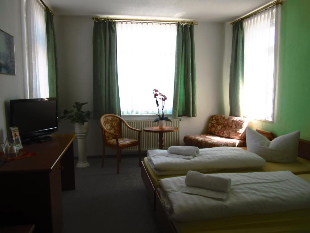 Ratskeller Thum Hotel Buitenkant foto